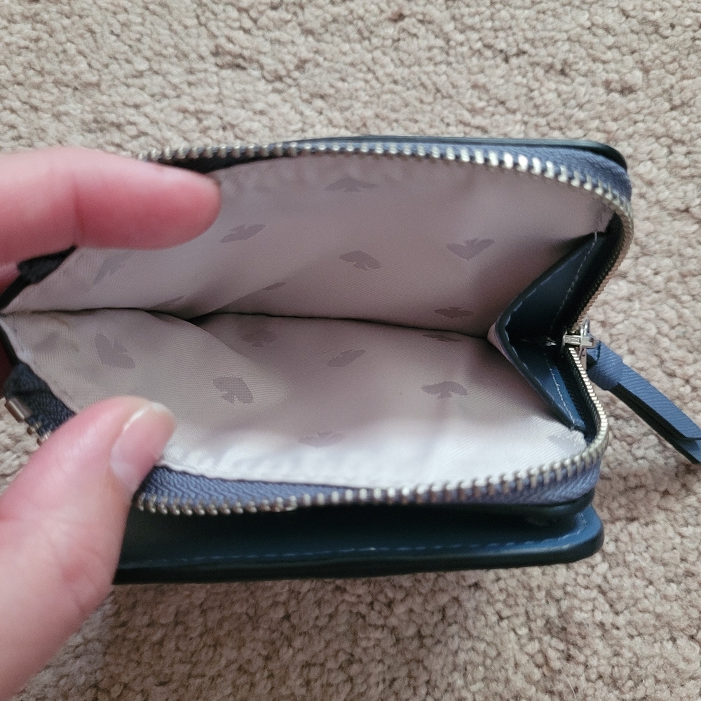 Kate Spade Wallet - Picture 6 of 6